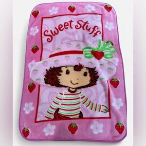 Vintage/Y2K Strawberry Shortcake “Sweet Stuff” plush baby blanket